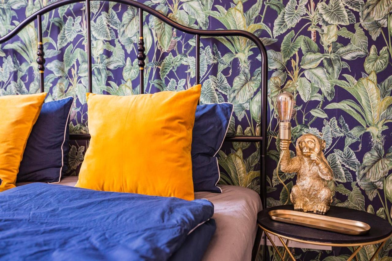 Stylish Oasis Central Apartment With Ac And Parking Budapest Kültér fotó